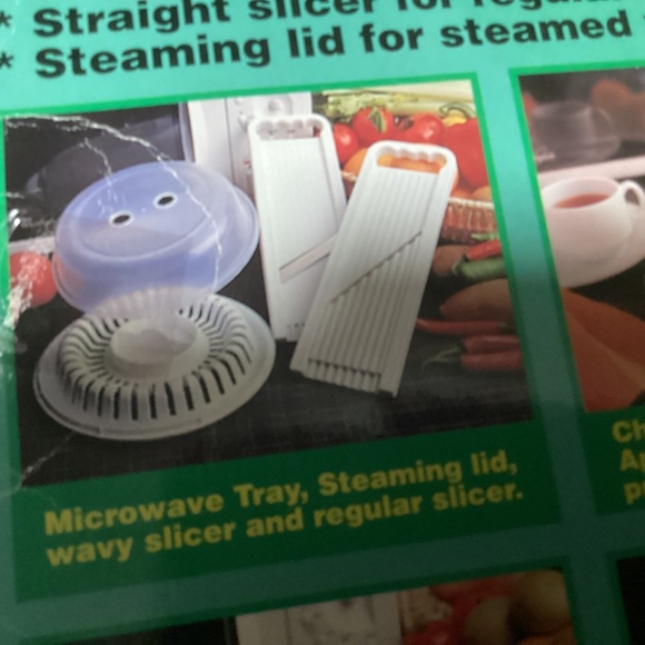 Kitchen Club Crispy-Wave 4 Piece Set Microwave Chip Maker - Picture 7 of 12